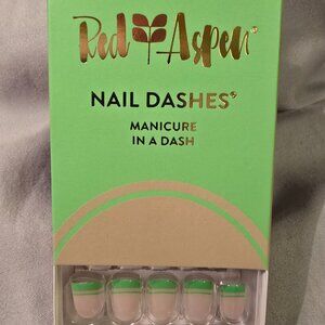 Red Aspen Nail Dashes ✨French Fern Kian‎ - NIB